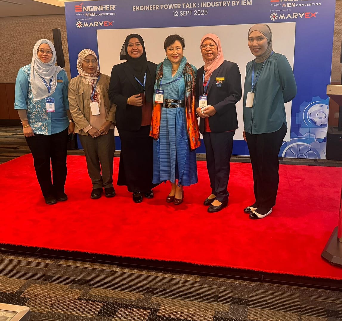 Empowering Smarter Systems, Elevating Lives with AI 9eb8393b 6266 43d3 aec4 0de2a58cd9f6 (1)