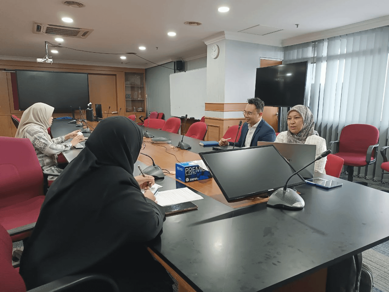 file 002 1 file 002 1